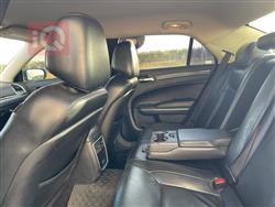 کرایسلەر 300